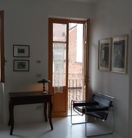 Casa Contenta * Asti